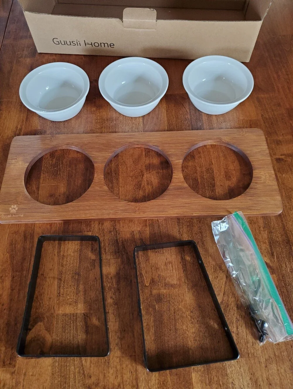 Elevated & Tilted Cat Bowl - Guusii Home